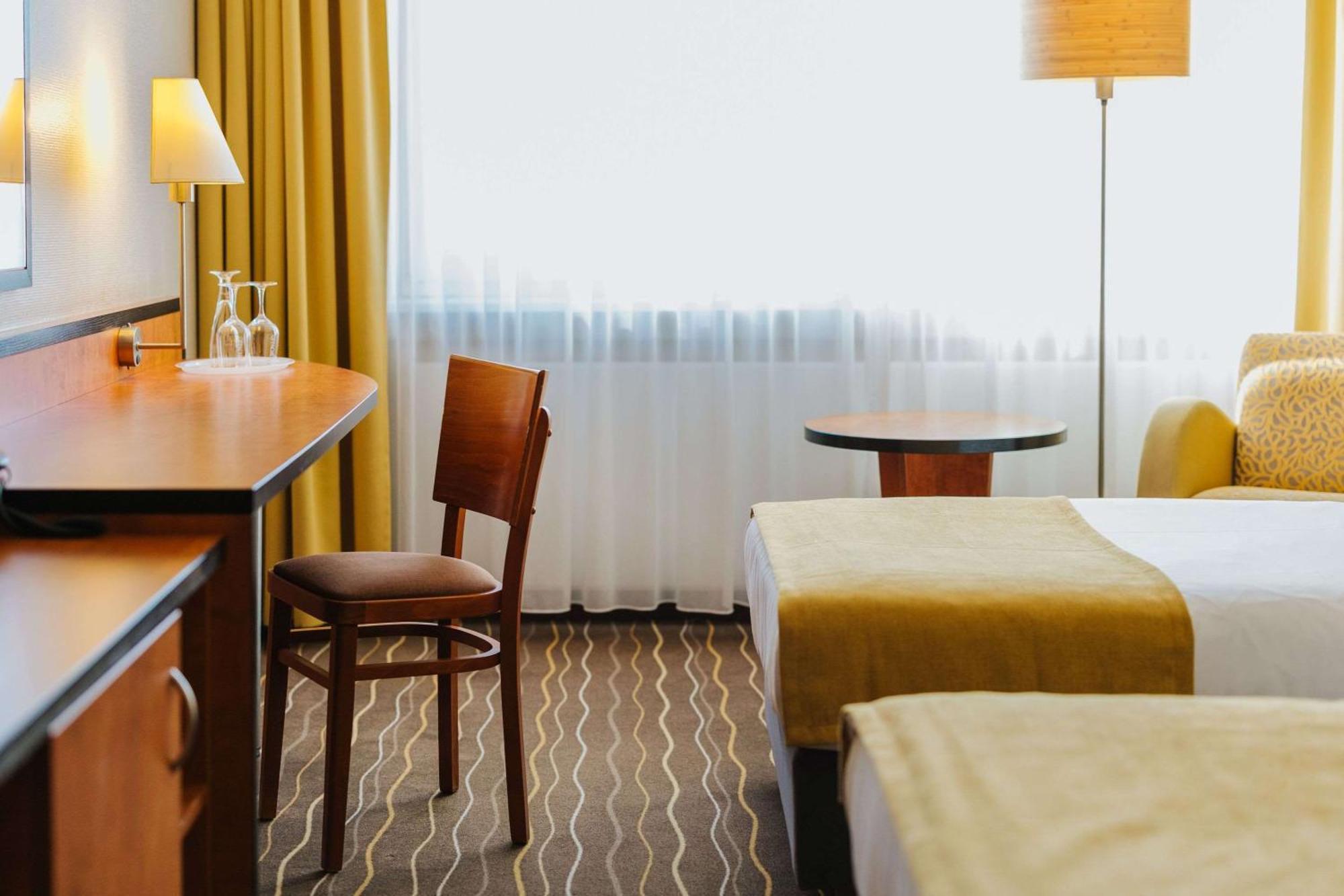 Best Western Plus Hotel 바우트젠 외부 사진