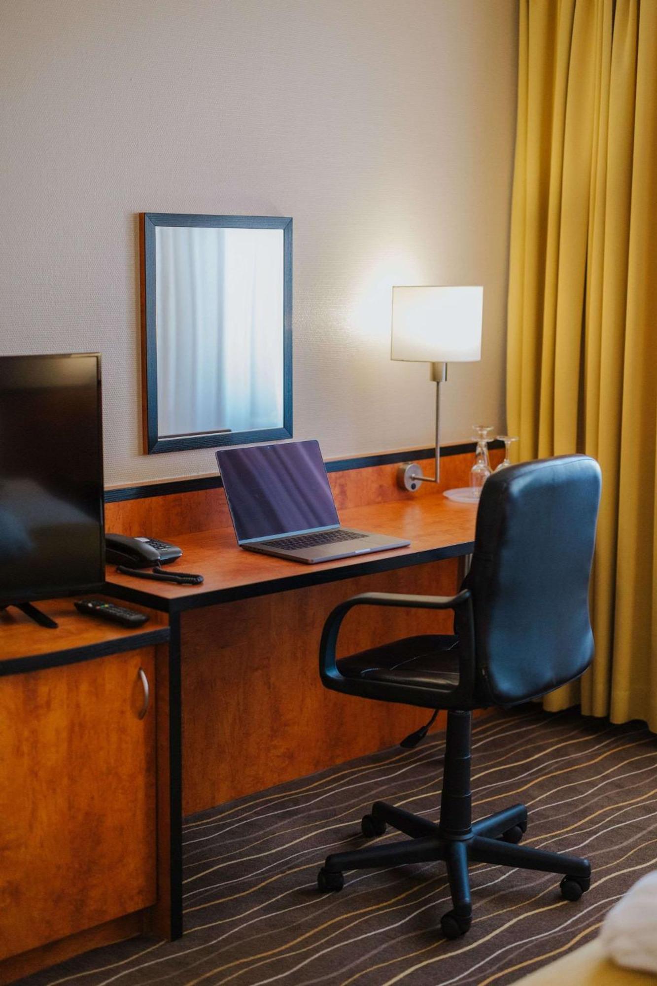Best Western Plus Hotel 바우트젠 외부 사진