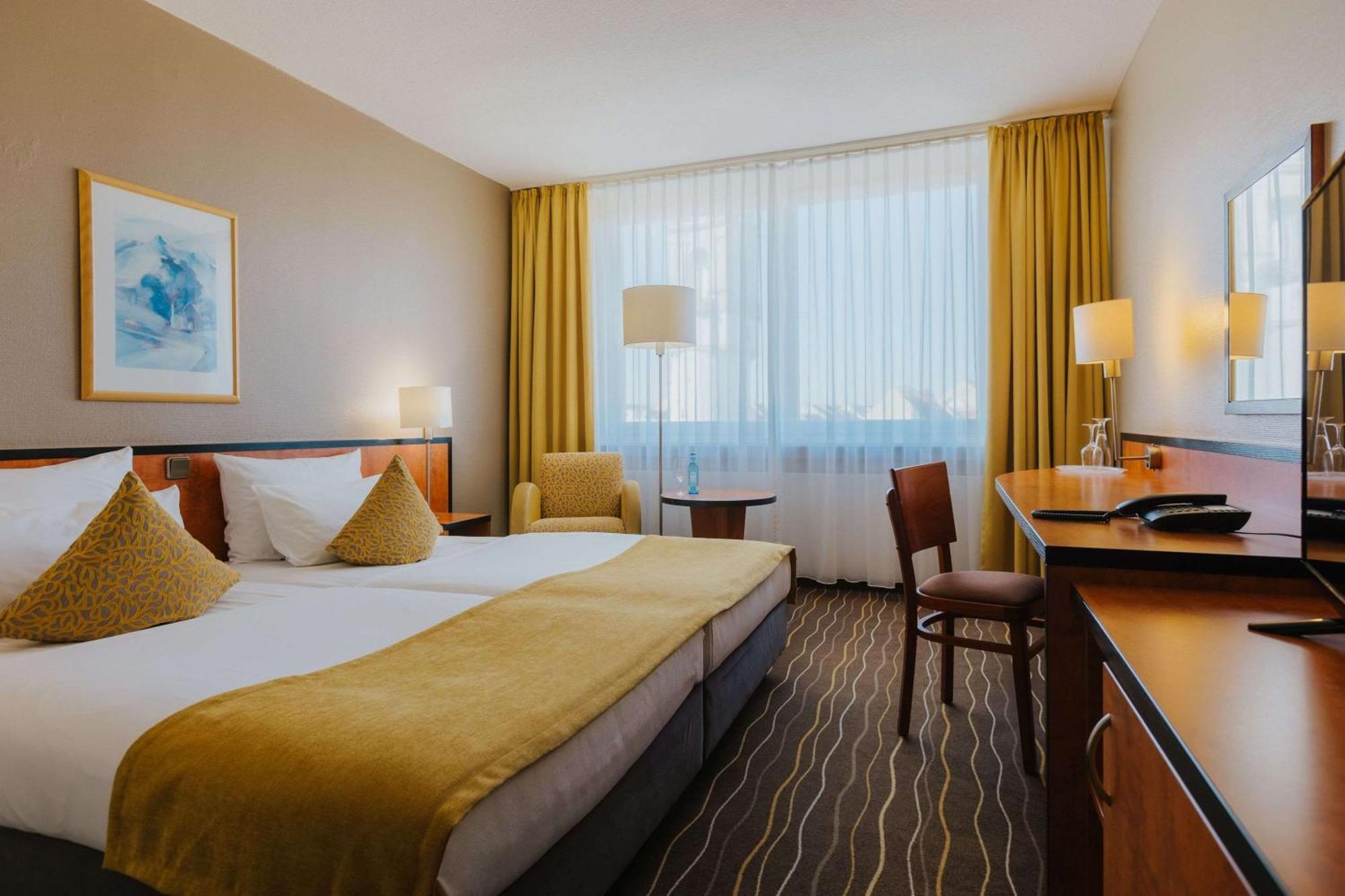 Best Western Plus Hotel 바우트젠 외부 사진