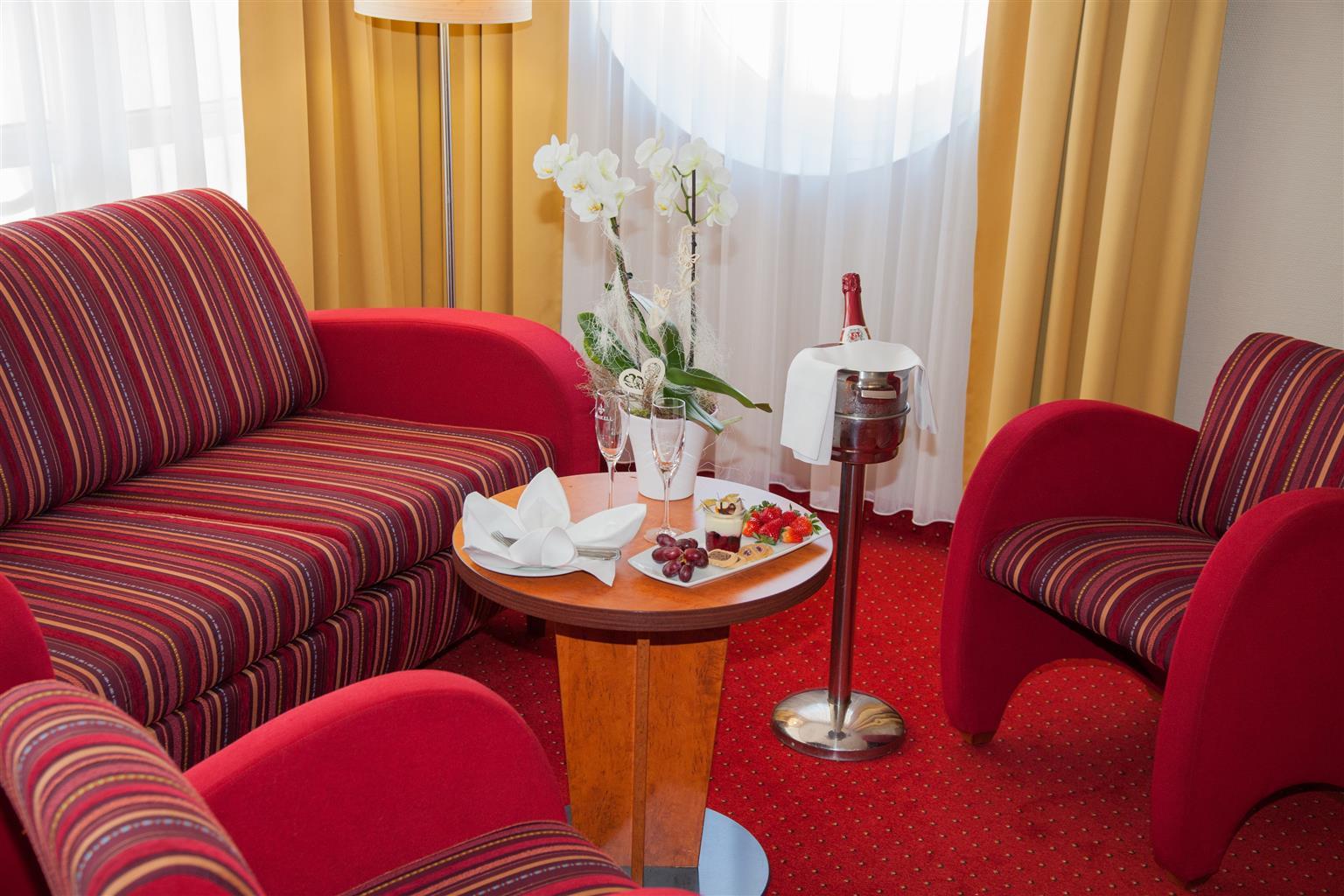 Best Western Plus Hotel 바우트젠 외부 사진